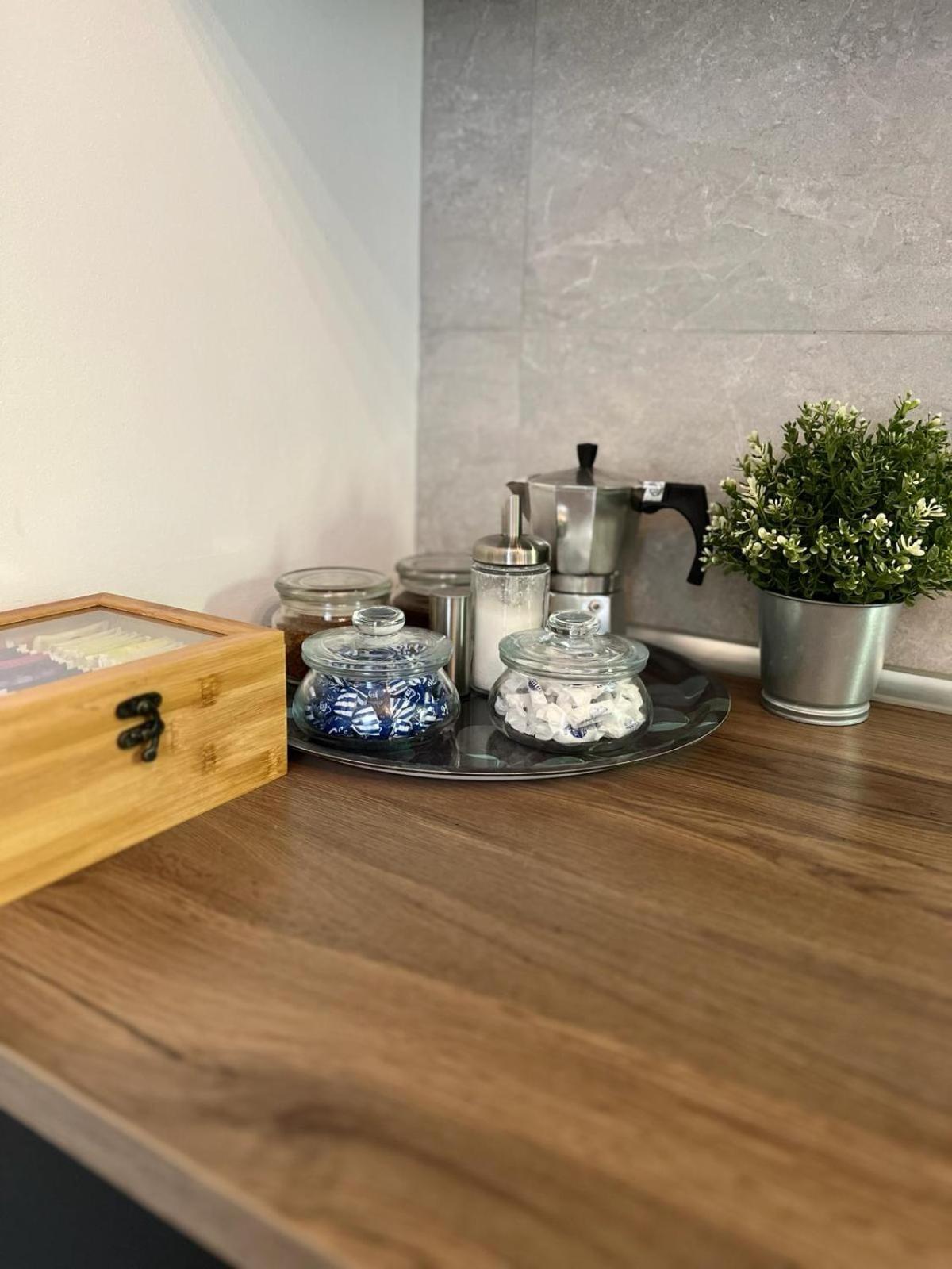 Apartment Adele - Old Town บราติสลาวา ภายนอก รูปภาพ